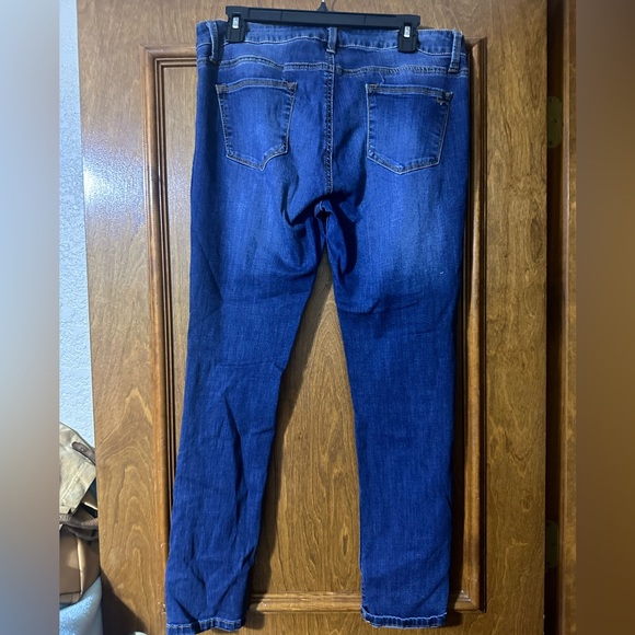 Distressed Jeans from Dainty Hooligan - Picture 5 of 5